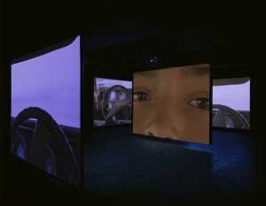 02_Doug Aitken, i am in you, 2000, Installation view